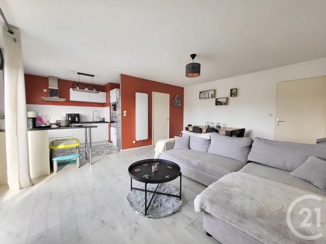 Appartement T3 à vendre - 3 pièces - 63.6 m2 - VILLEFRANCHE SUR SAONE - 69 - RHONE-ALPES - Century 21 Coquillat Immobilier