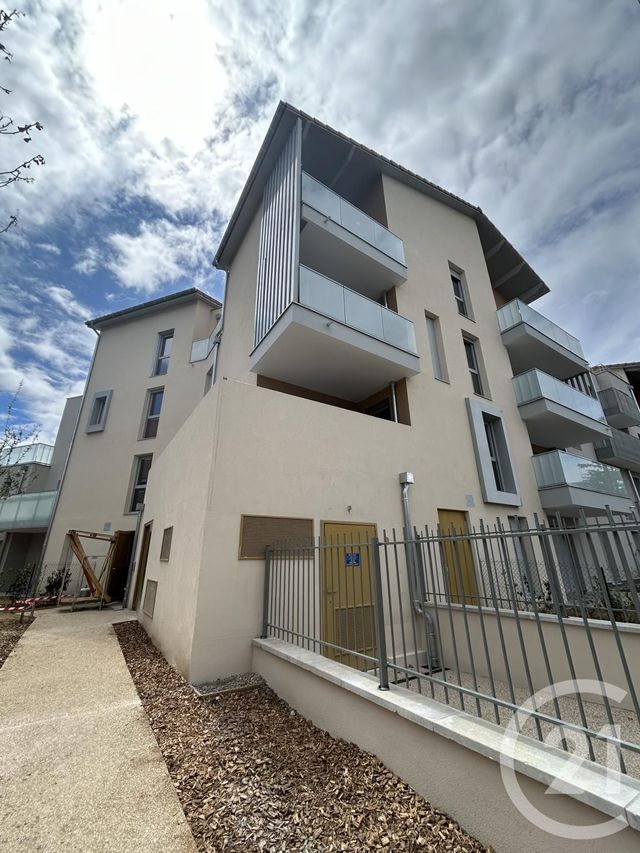 parking à louer - 14.0 m2 - VILLEFRANCHE SUR SAONE - 69 - RHONE-ALPES - Century 21 Coquillat Immobilier