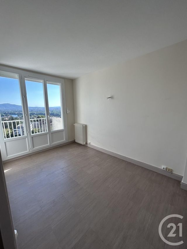 Appartement F1 à louer - 2 pièces - 39.12 m2 - TREVOUX - 01 - RHONE-ALPES - Century 21 Coquillat Immobilier